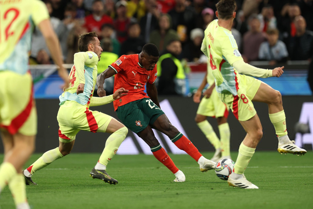 梅西将被颁发常规赛MVP！他已有季后赛MVP！还将开启梅西杯！