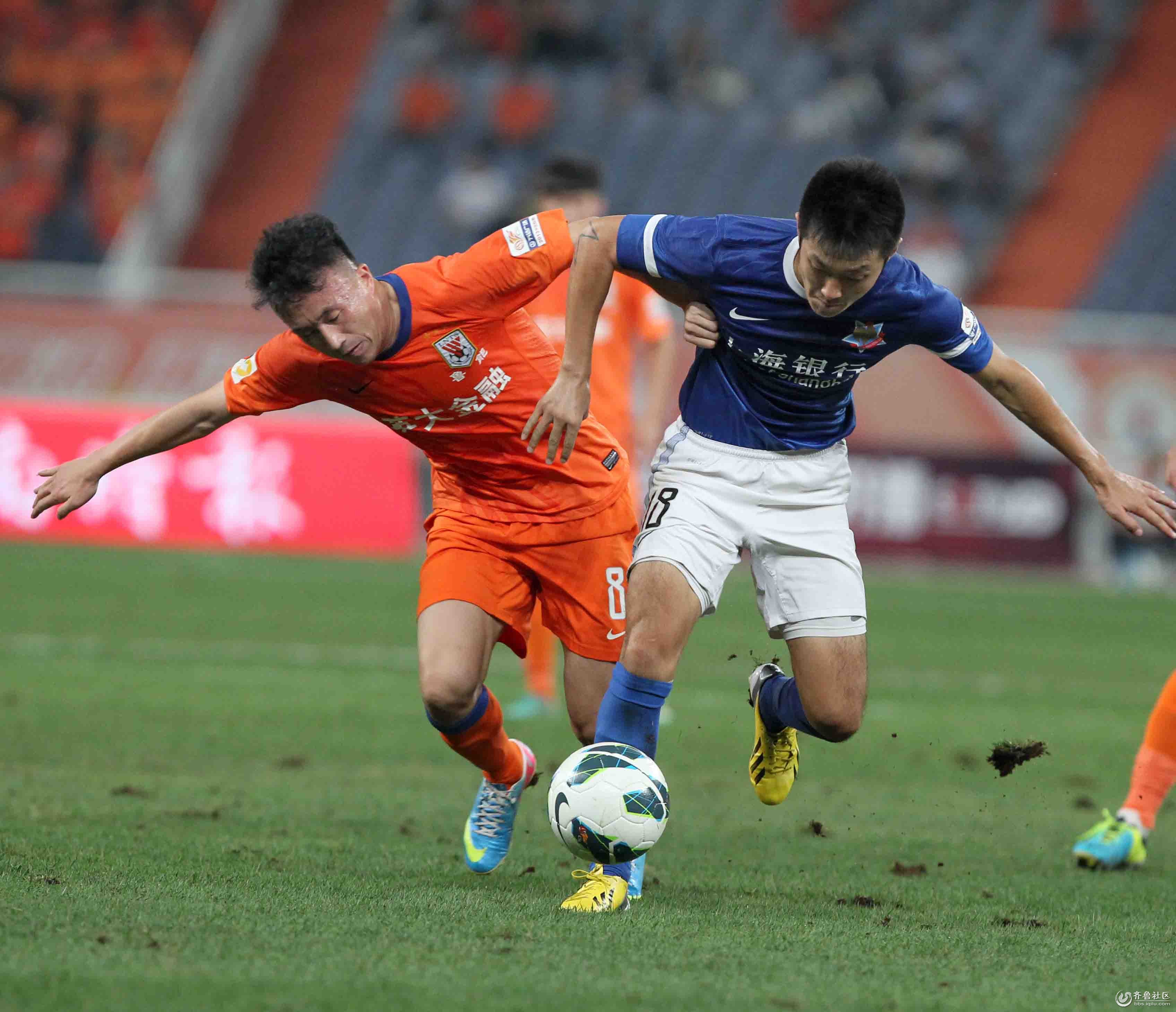 就是不怵枪手！埃梅里带队10次面对阿森纳，4胜4平2负